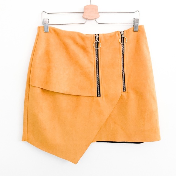 Missguided Dresses & Skirts - Missguided Double Zip Faux Suede Mini Skirt